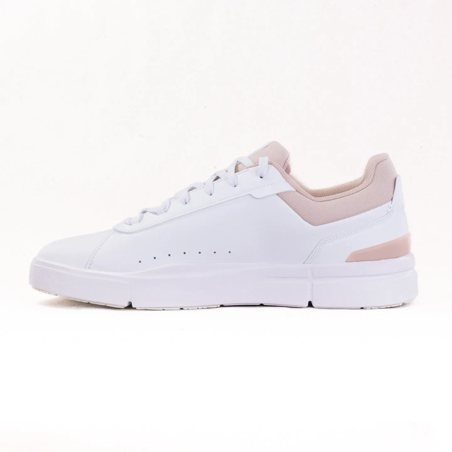 On The Roger Advantage 1 (Women's) - White/Rosehip anti slip