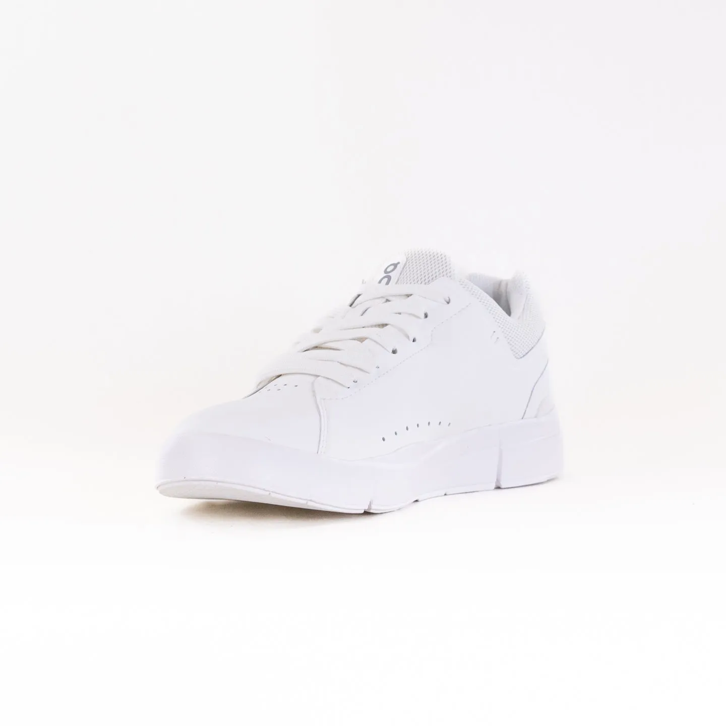 On The Roger Advantage (Men's) - All White night steps