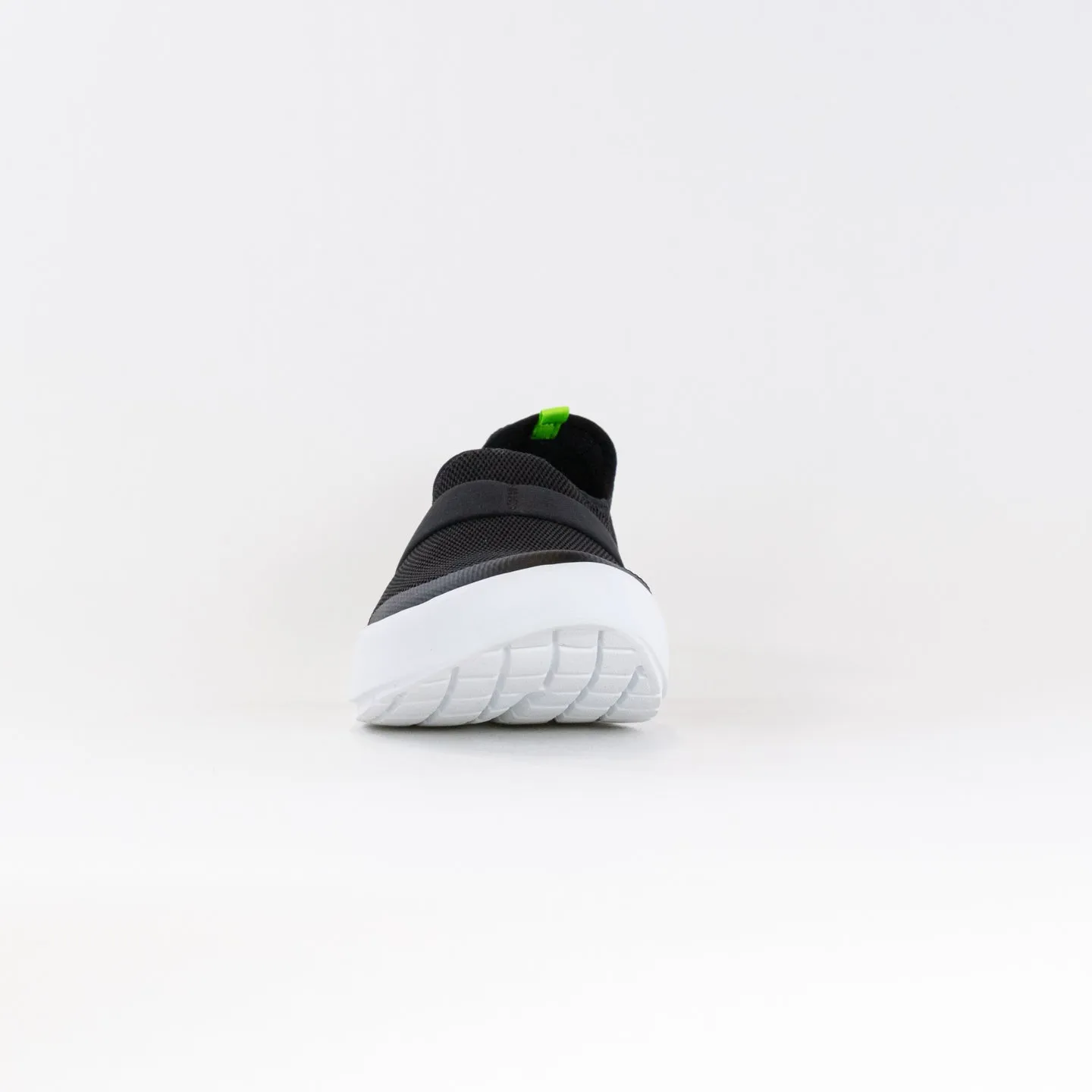 OOFOS OOmg (Women's) -White/Black air foam