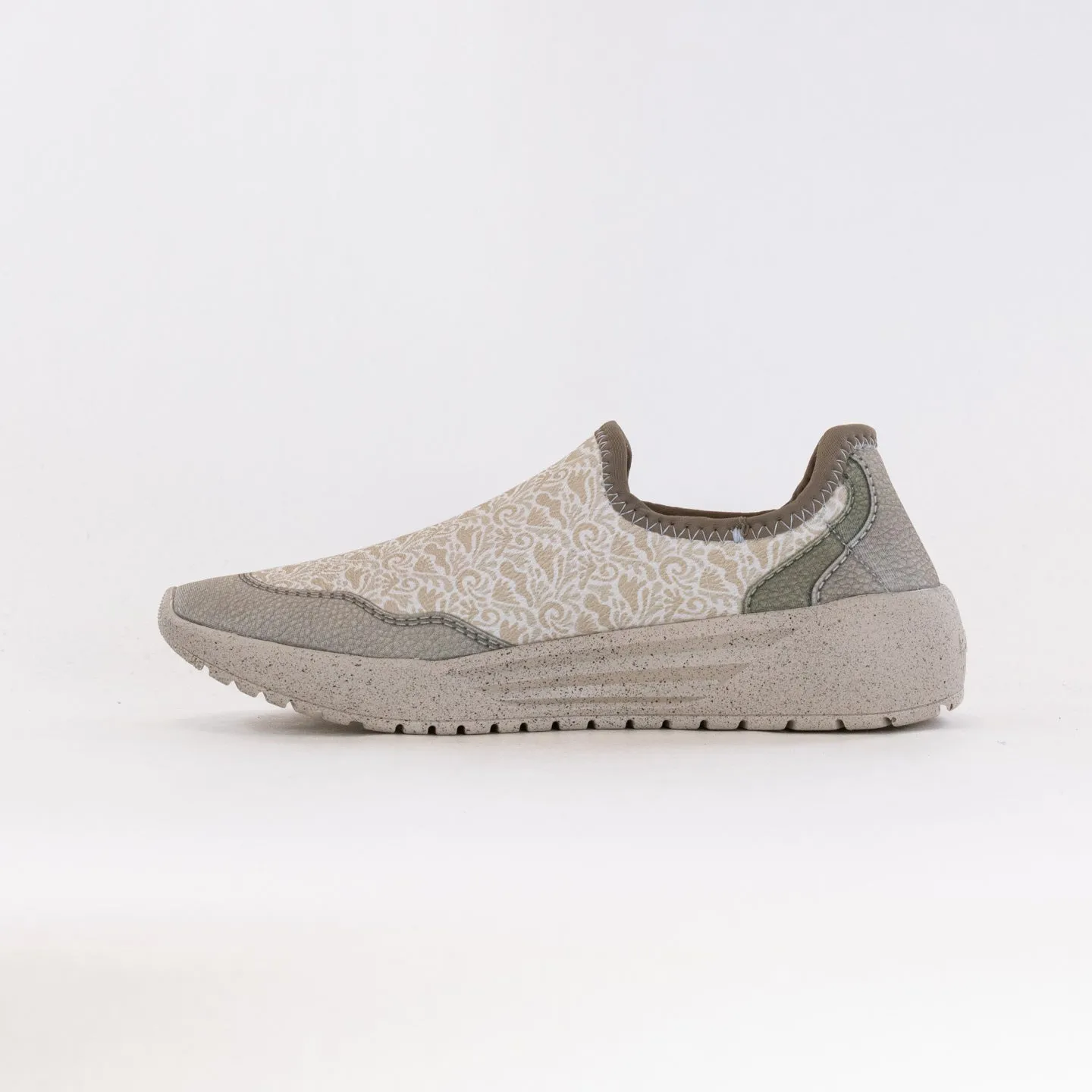 PSUDO Azure Sport (Women's) - Light Sand generation bridge