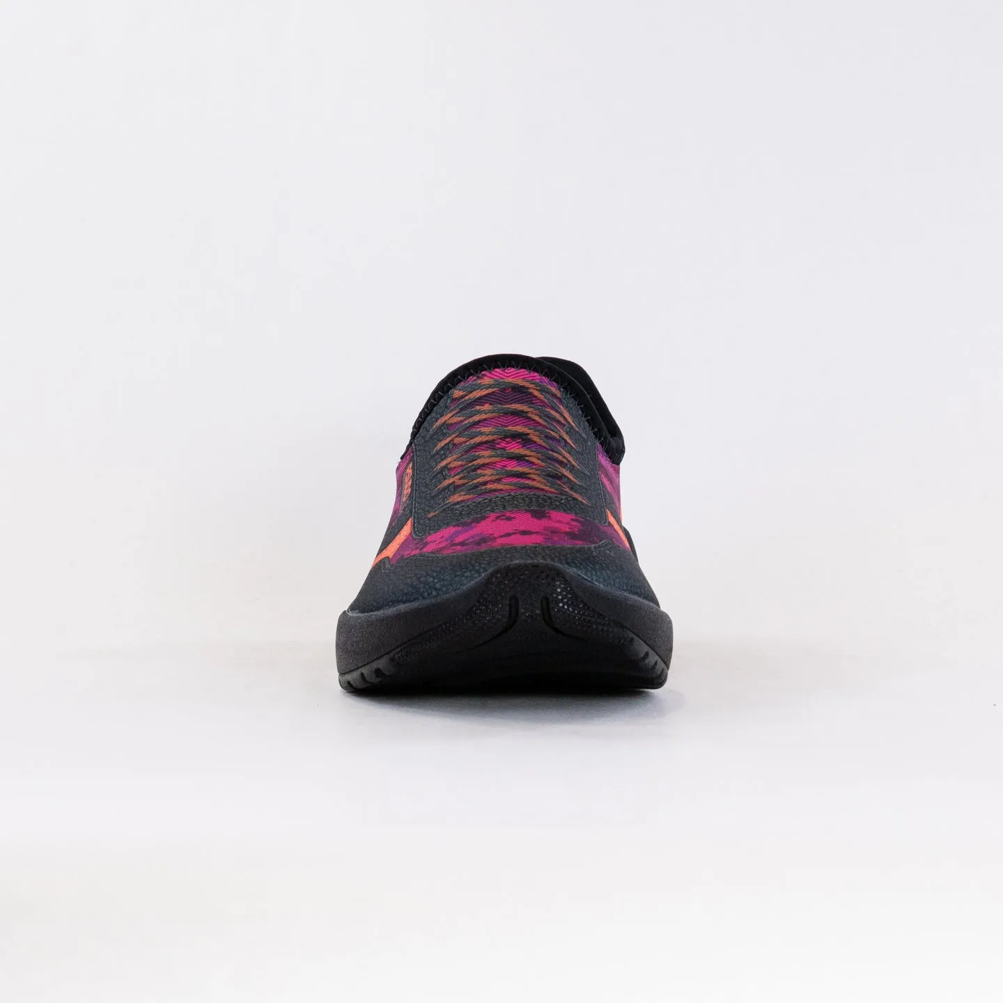 PSUDO Court (Women's) - Pink Camo/Crackle wardrobe staple