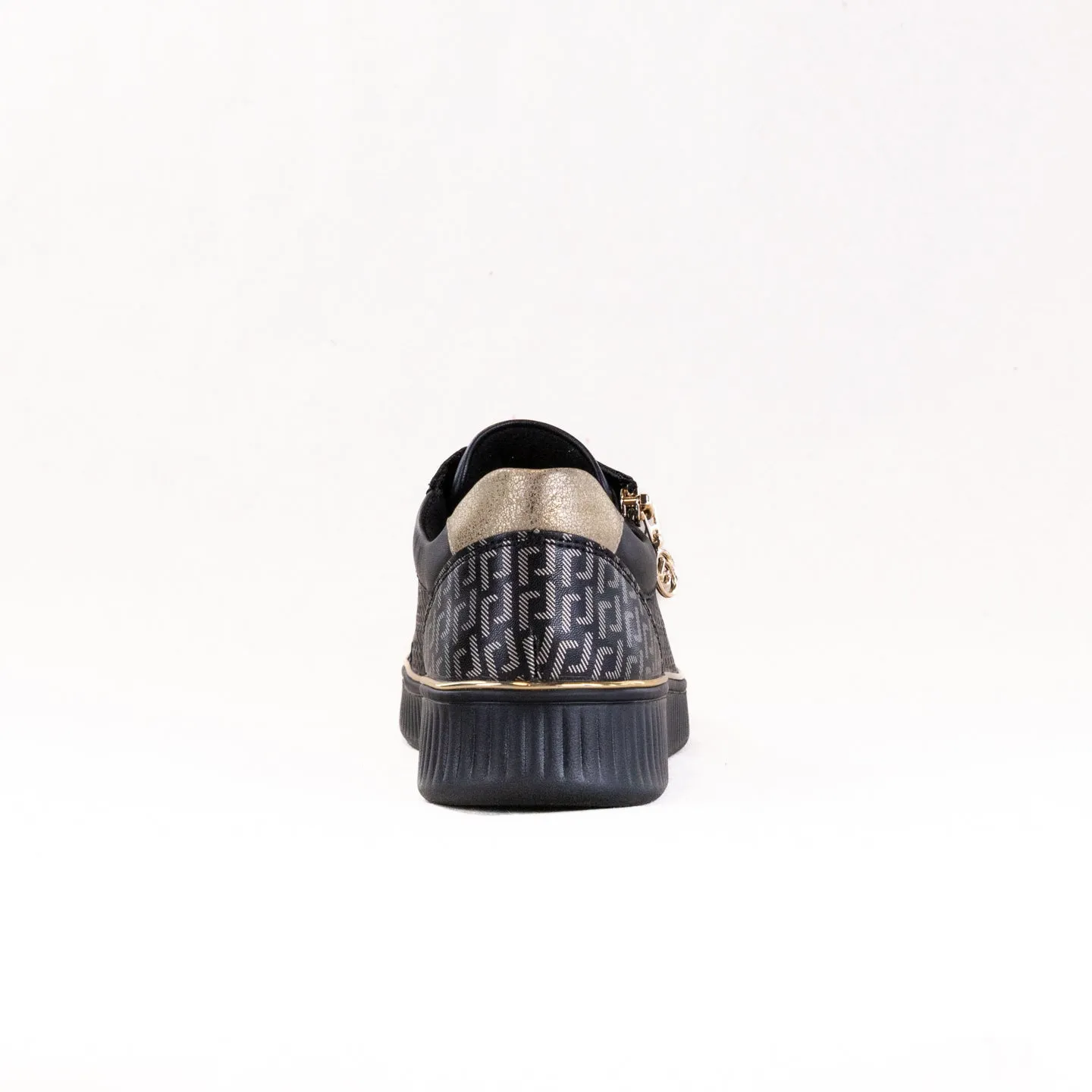 Remonte Noelani 00 (Women's) - Black terrain control