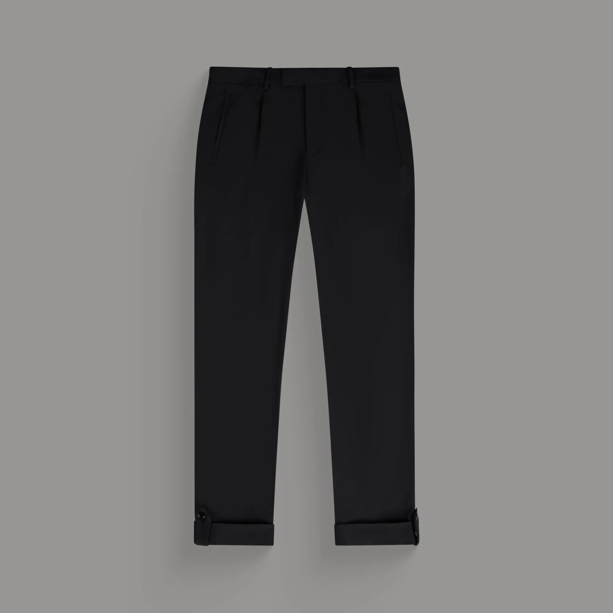 Roll-Up FlexTech Trouser (Men) scene shift