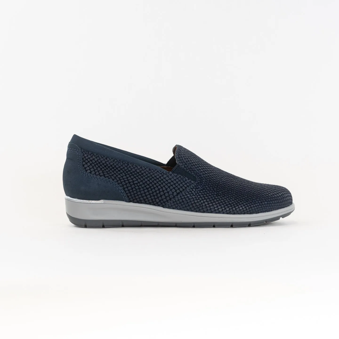 Ros Hommerson Orleans (Women's) - Navy Matte Snake terrain plus