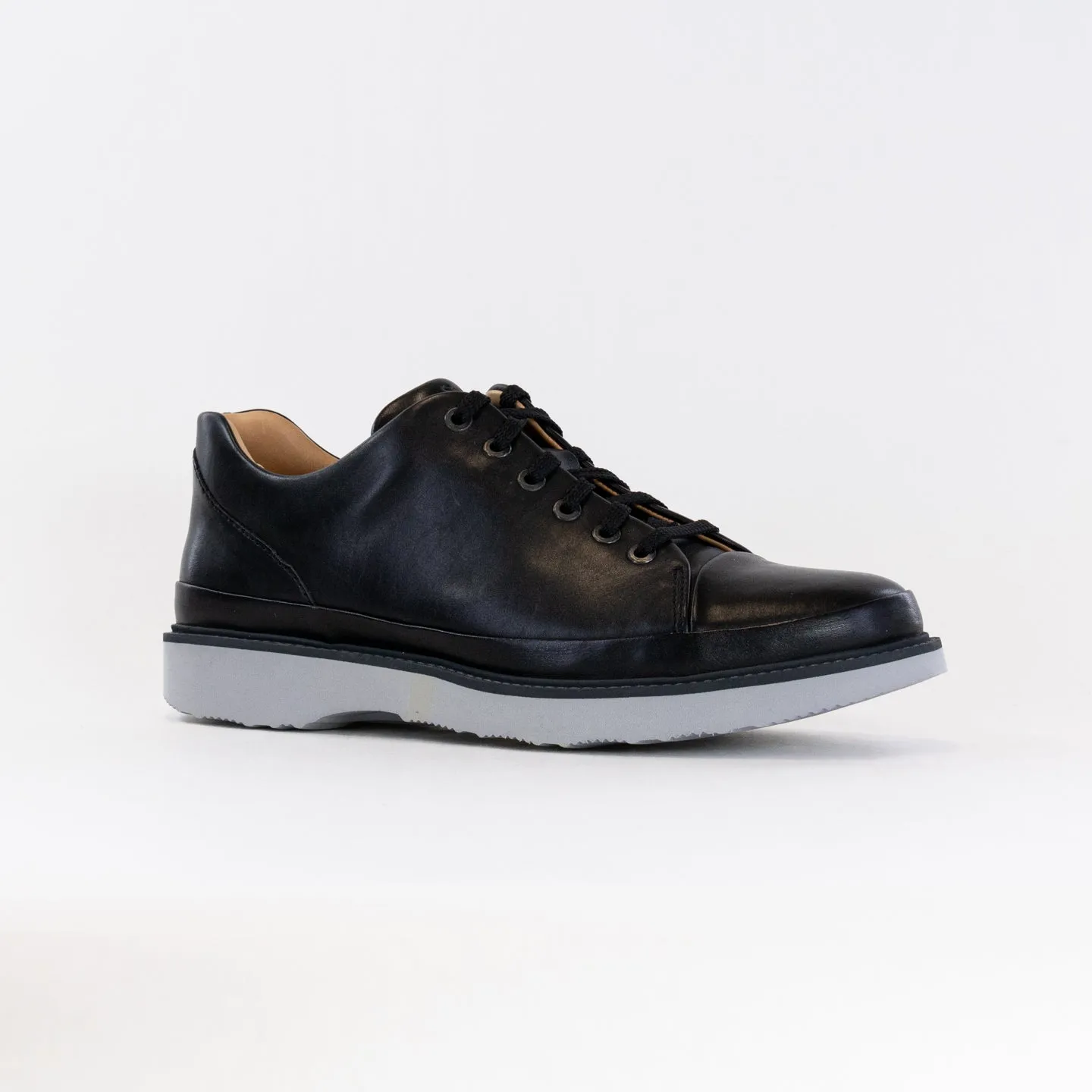 Samuel Hubbard Fast (Men's) - Black snow traction