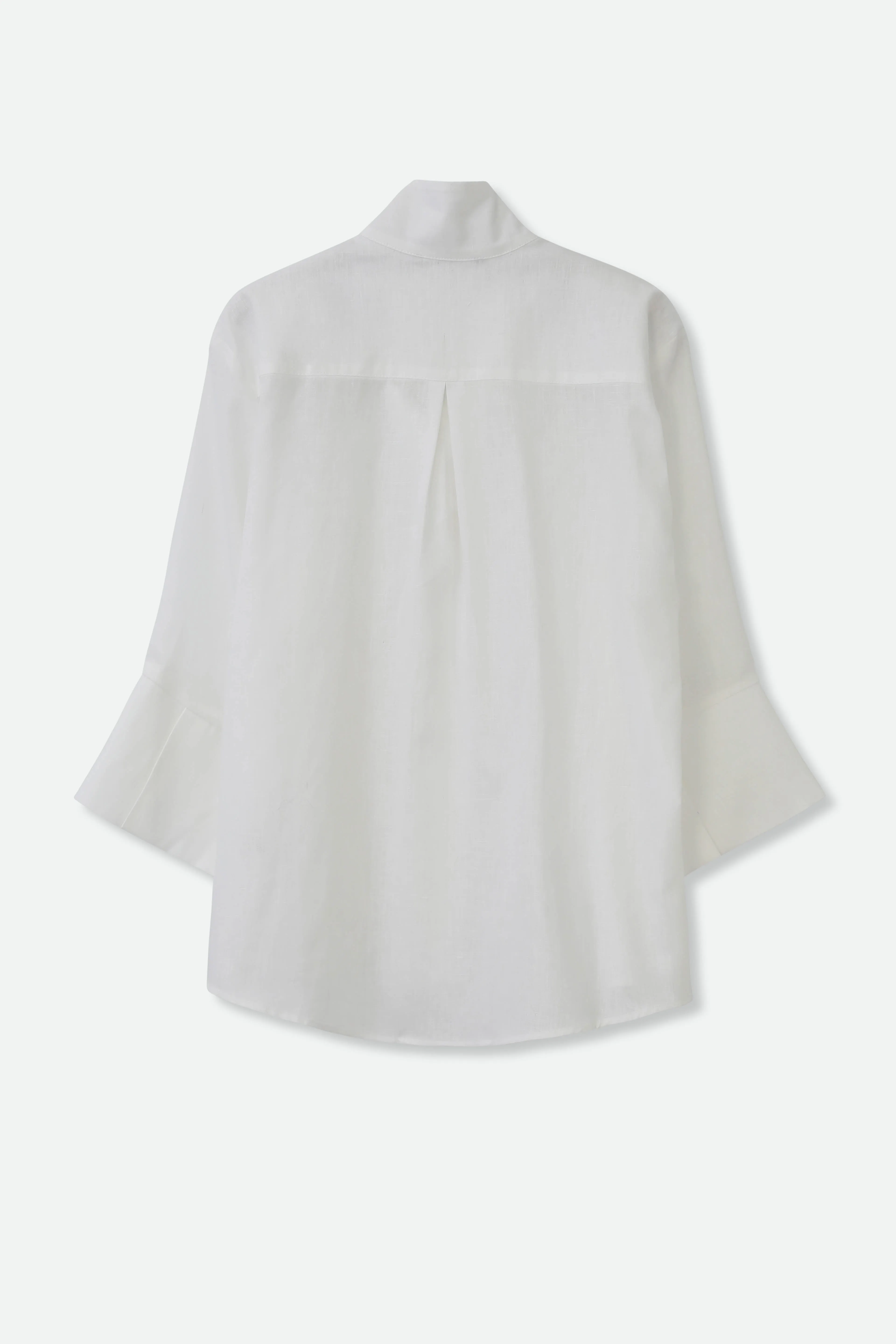 SANDRINE WIDE-CUFF SHIRT IN ITALIAN LINEN minimal design