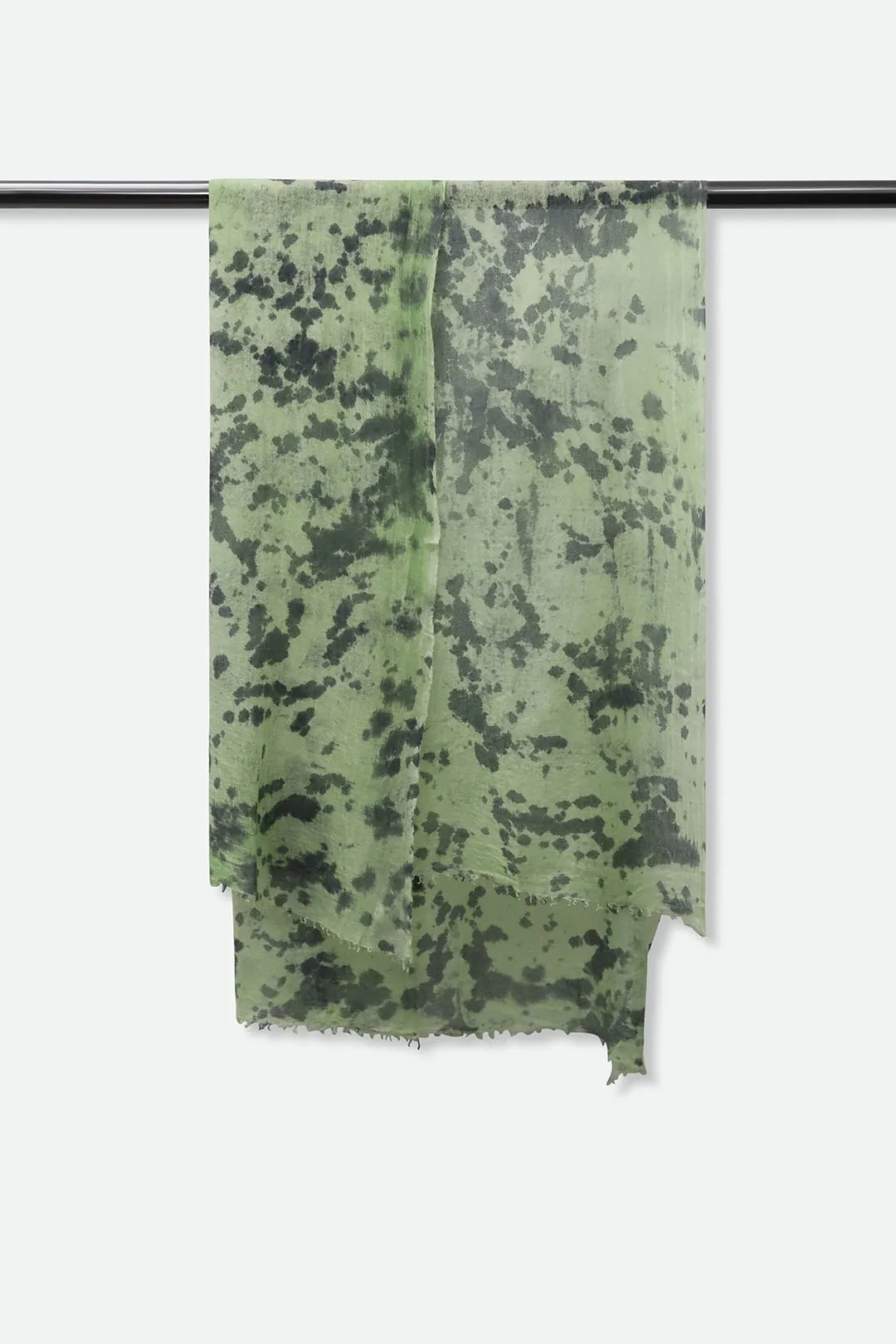 SHAMROCK SCARF IN HAND DYED CASHMERE winter charm