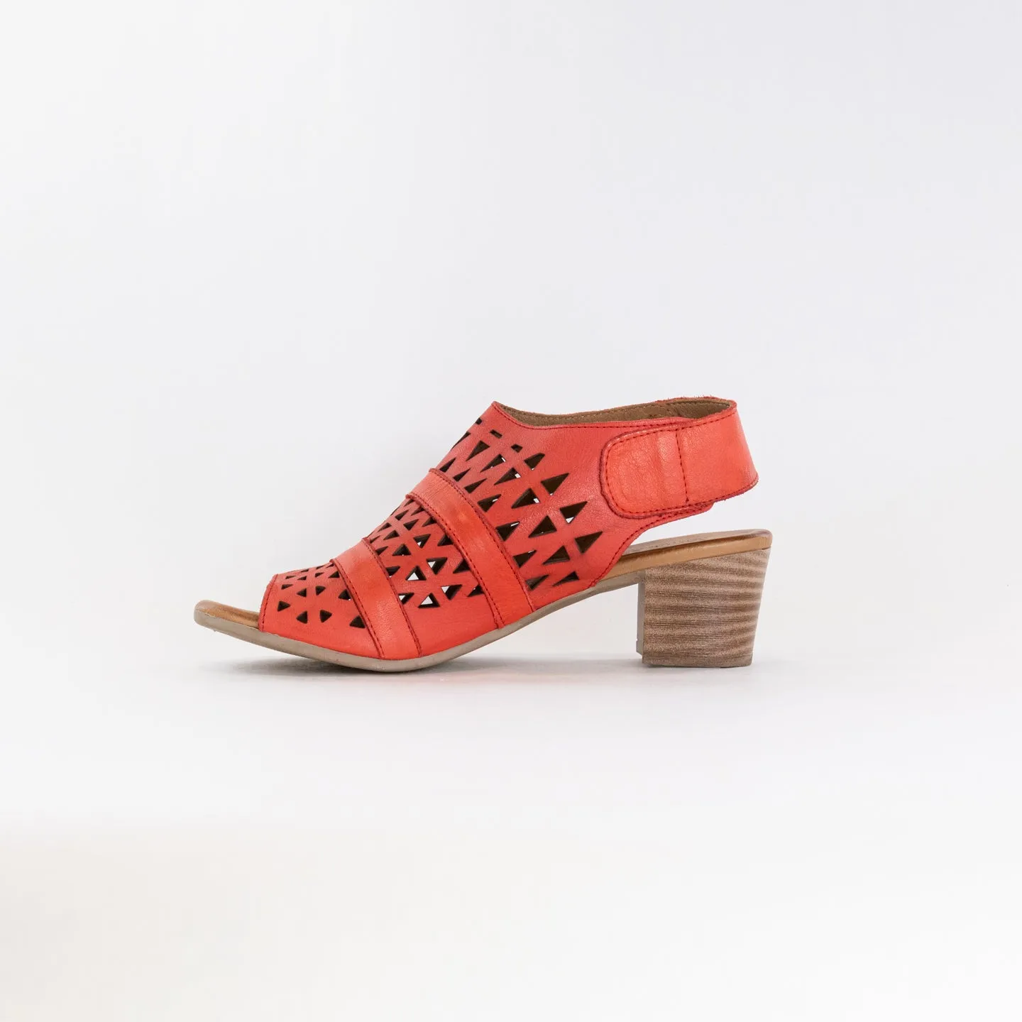 Spring Step Dorotha (Women's) - Red Carefree Mood