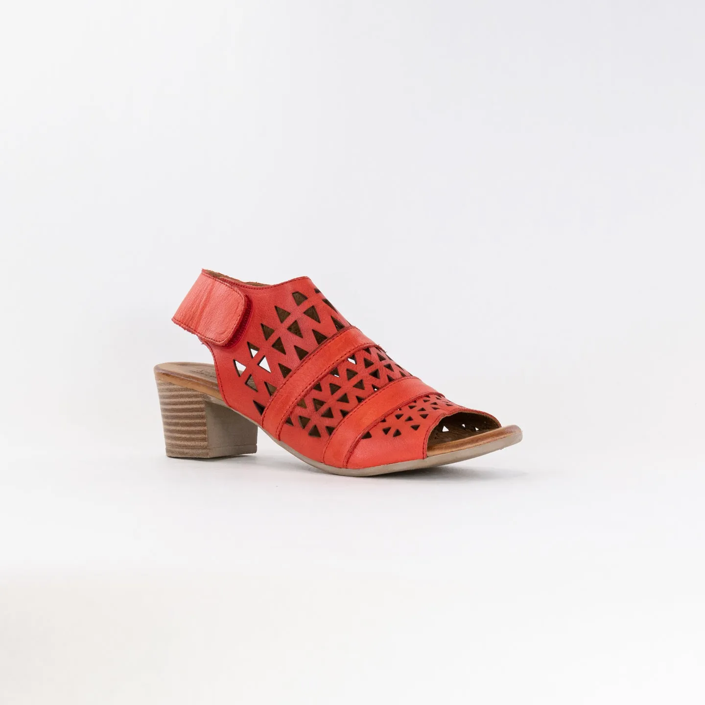 Spring Step Dorotha (Women's) - Red Summer Travel
