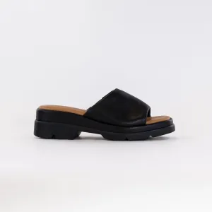 Spring Step Fireisland (Women's) - Black Leather Earth Love