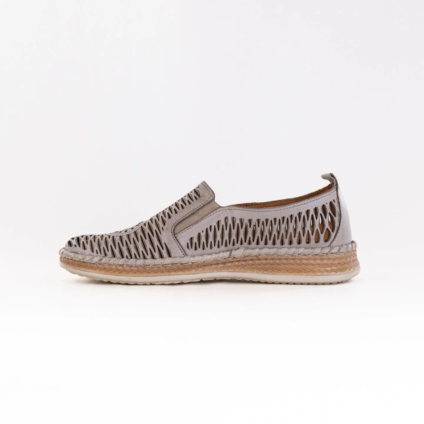 Spring Step Newday (Women's) - Taupe harsh ground