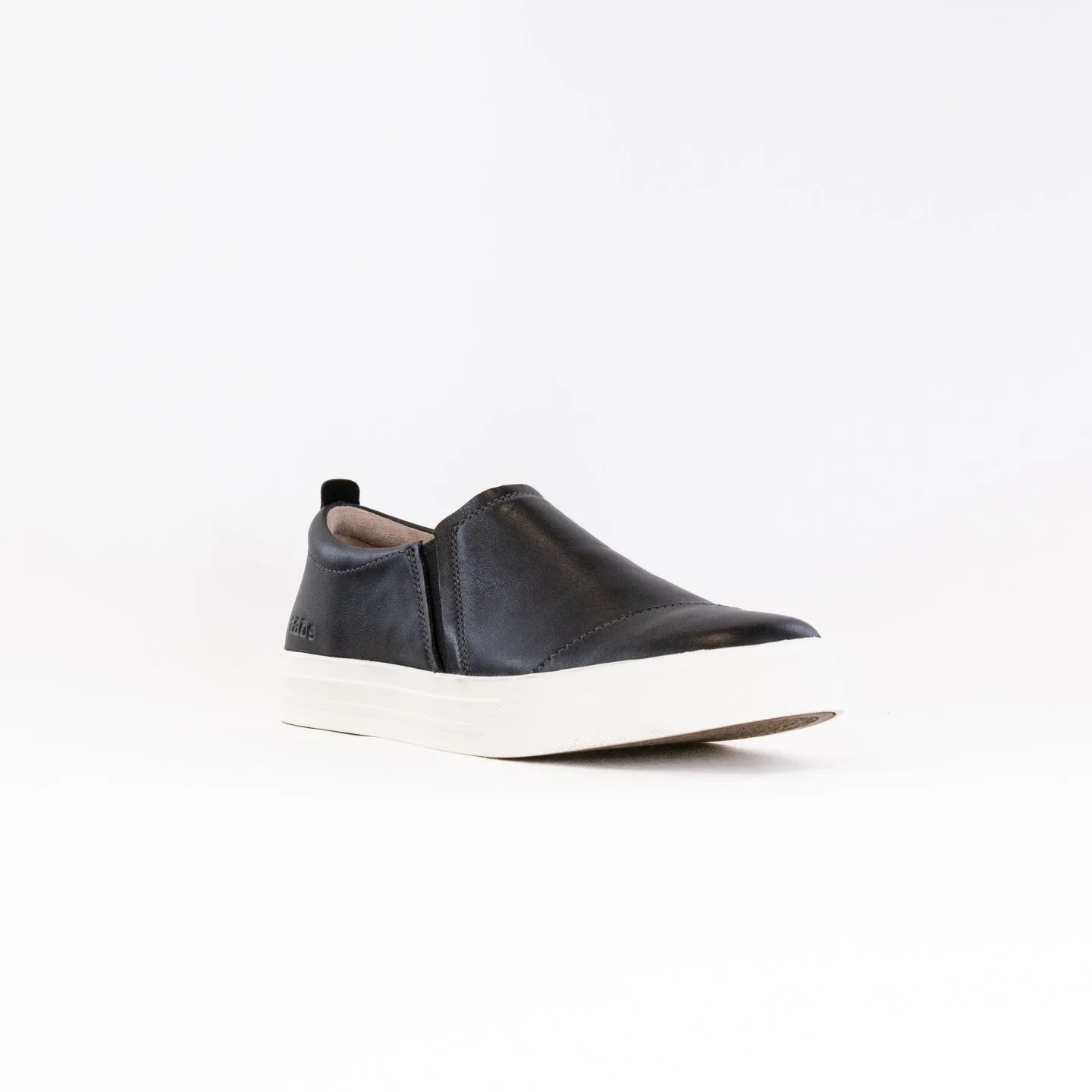 Taos Twin Gore Lux (Women's) - Black day hike