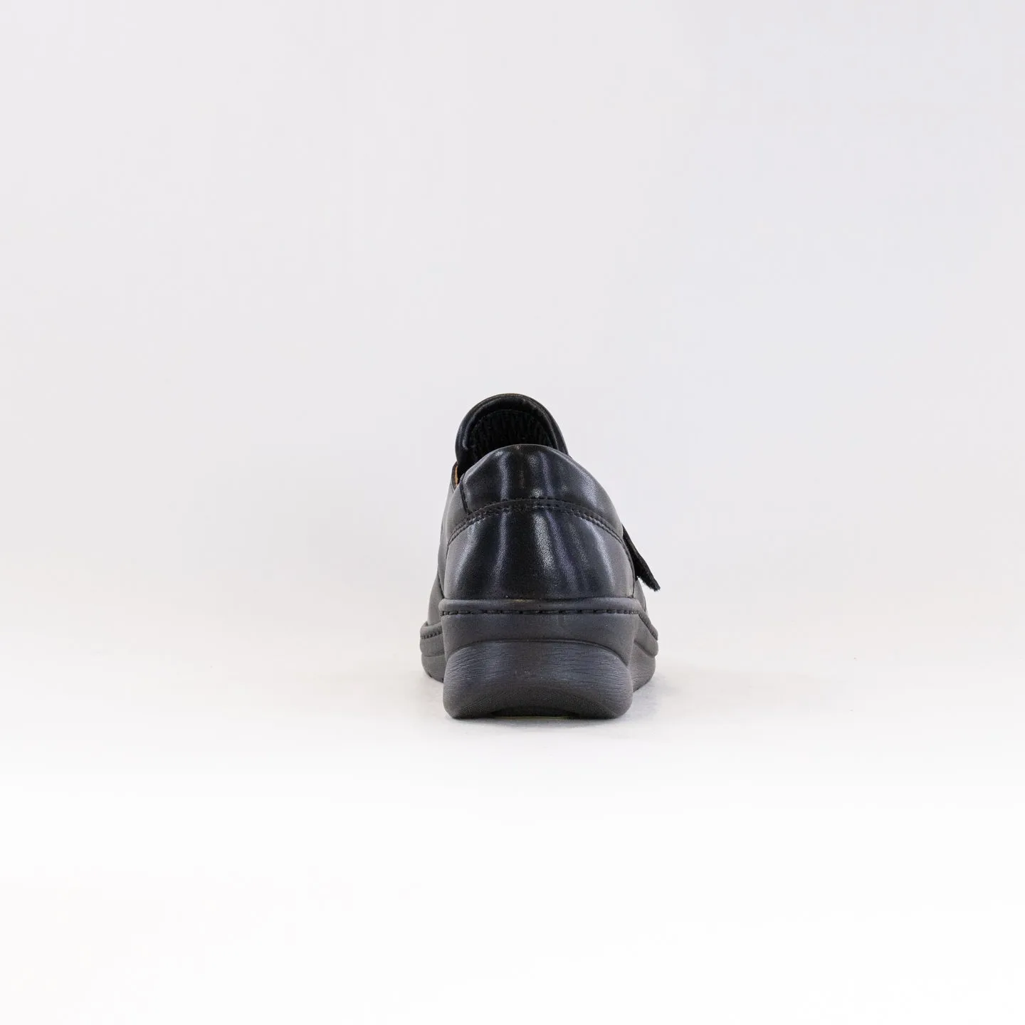 V-Italia 1219 (Women's) - Black Leather track master