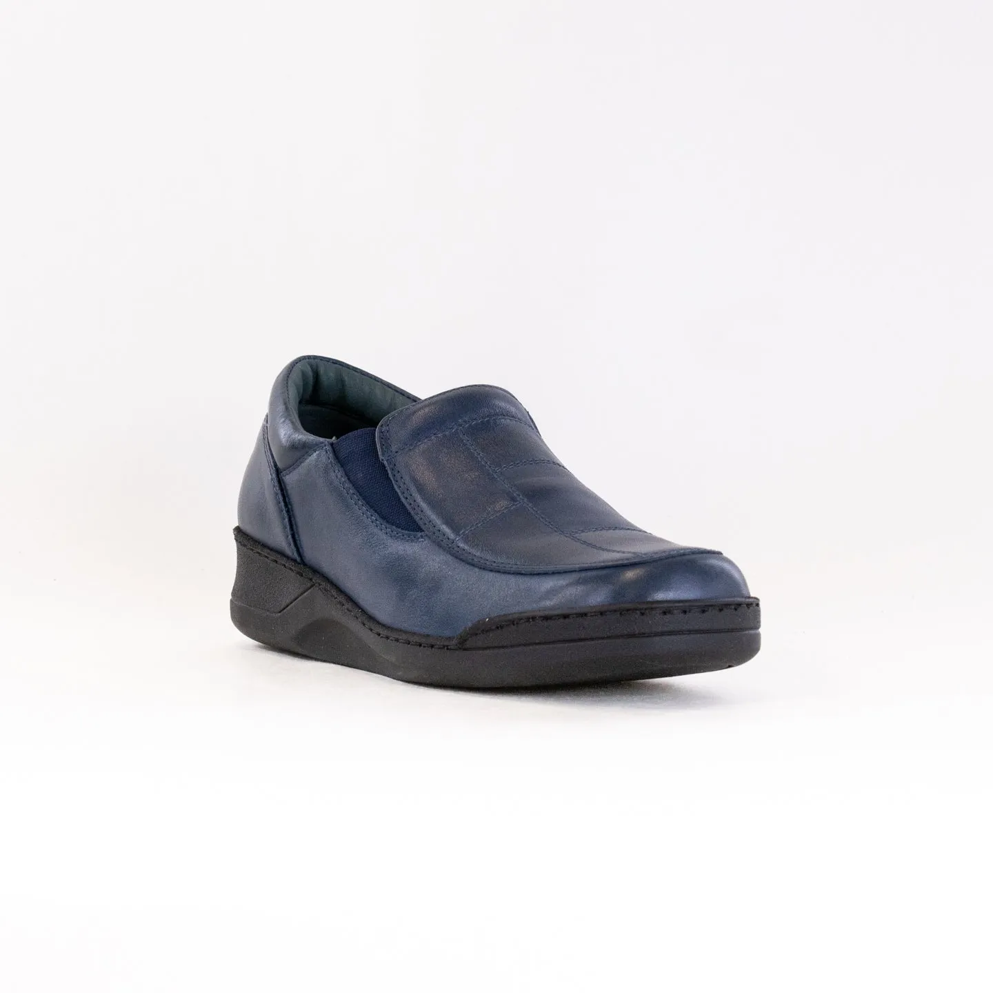 V-Italia 800 (Women's) - Blue commute friendly