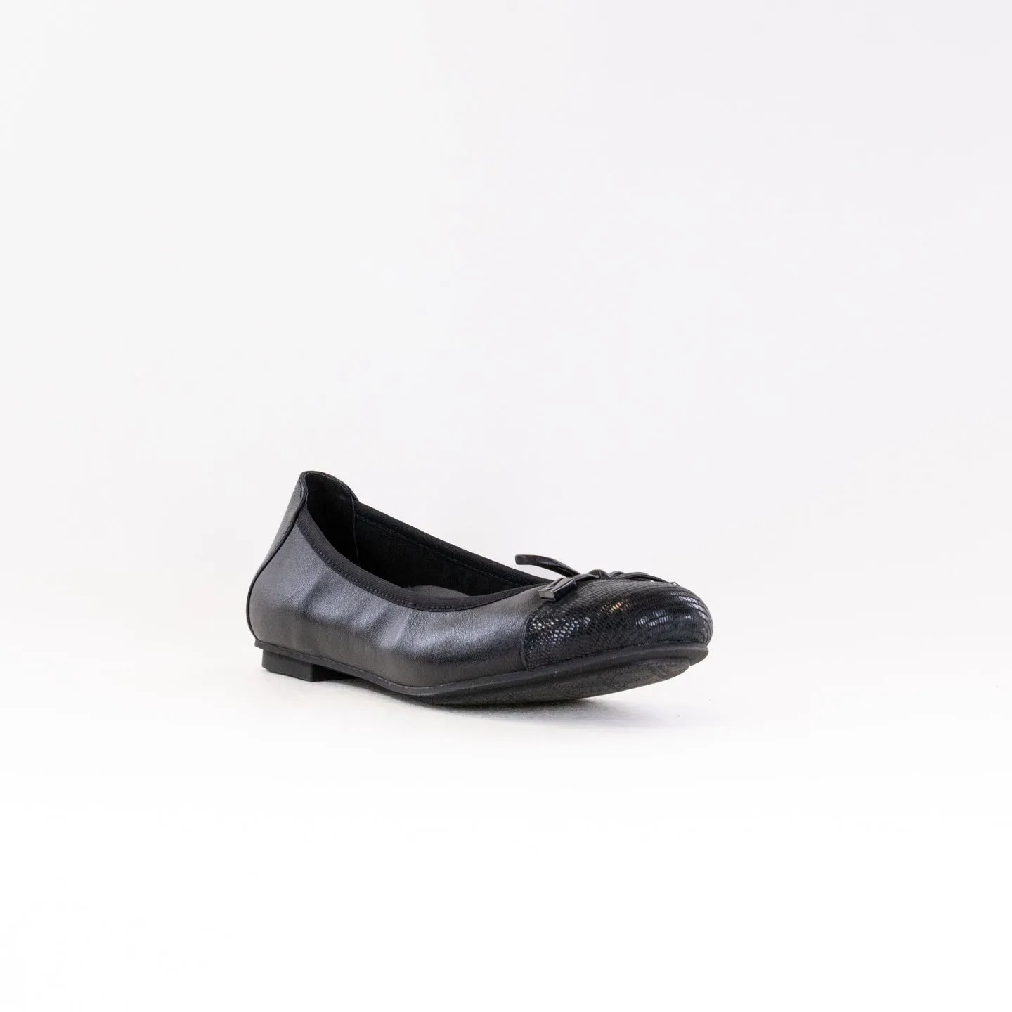 Vionic Minna Ballet Flat (Women's) - Black explorer fit