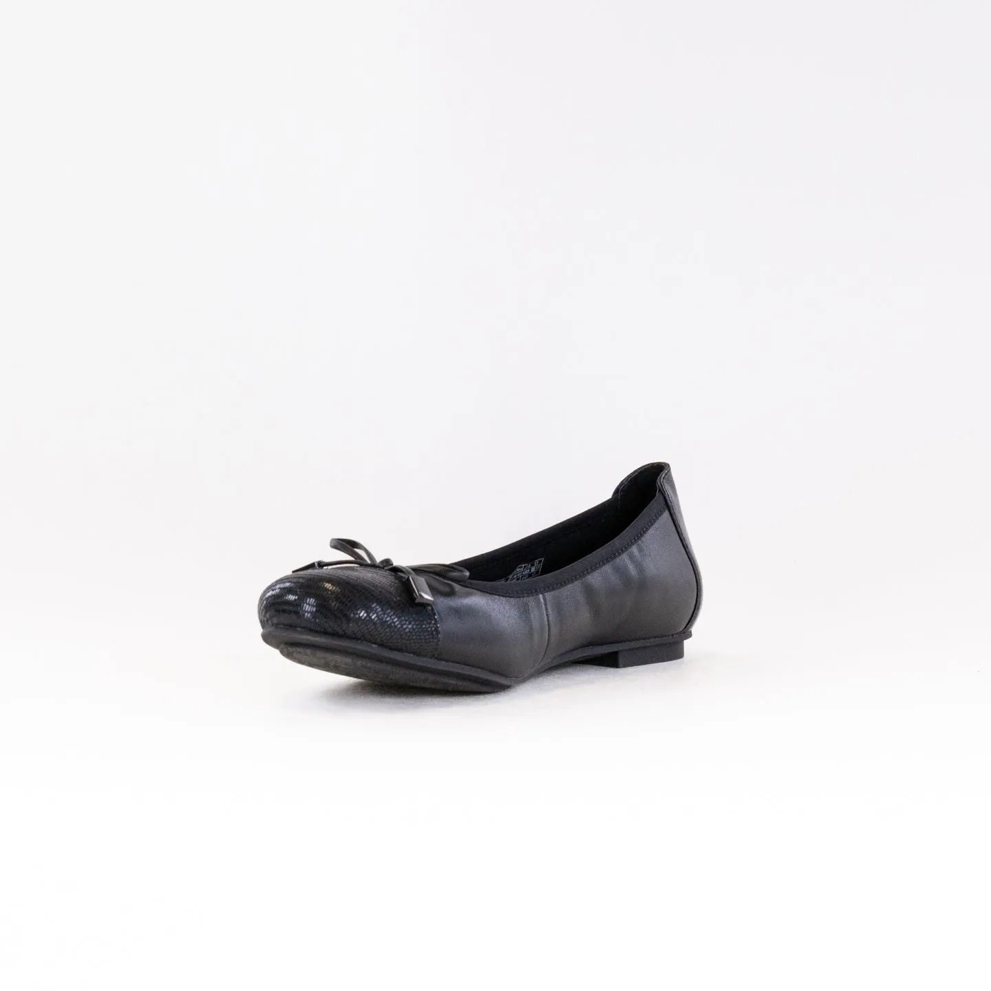Vionic Minna Ballet Flat (Women's) - Black strong base