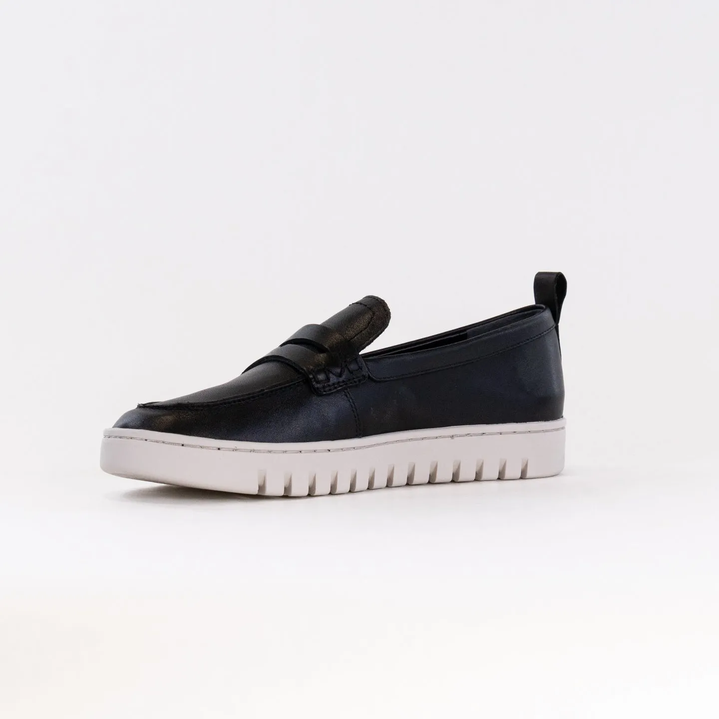 Vionic Uptown Loafer (Women's) - Black Leather celebrity inspired