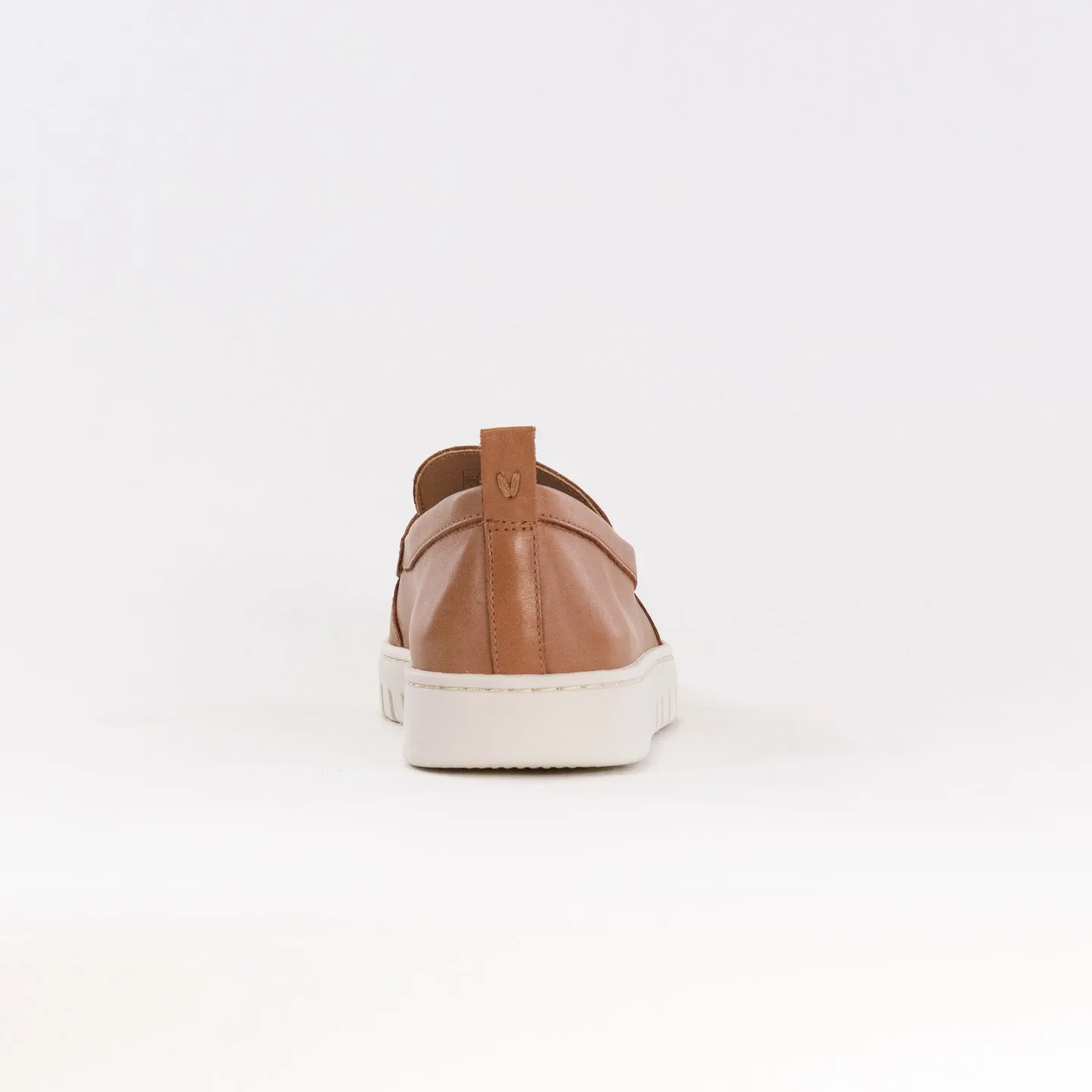 Vionic Uptown Loafer (Women's) - Camel Leather snow traction
