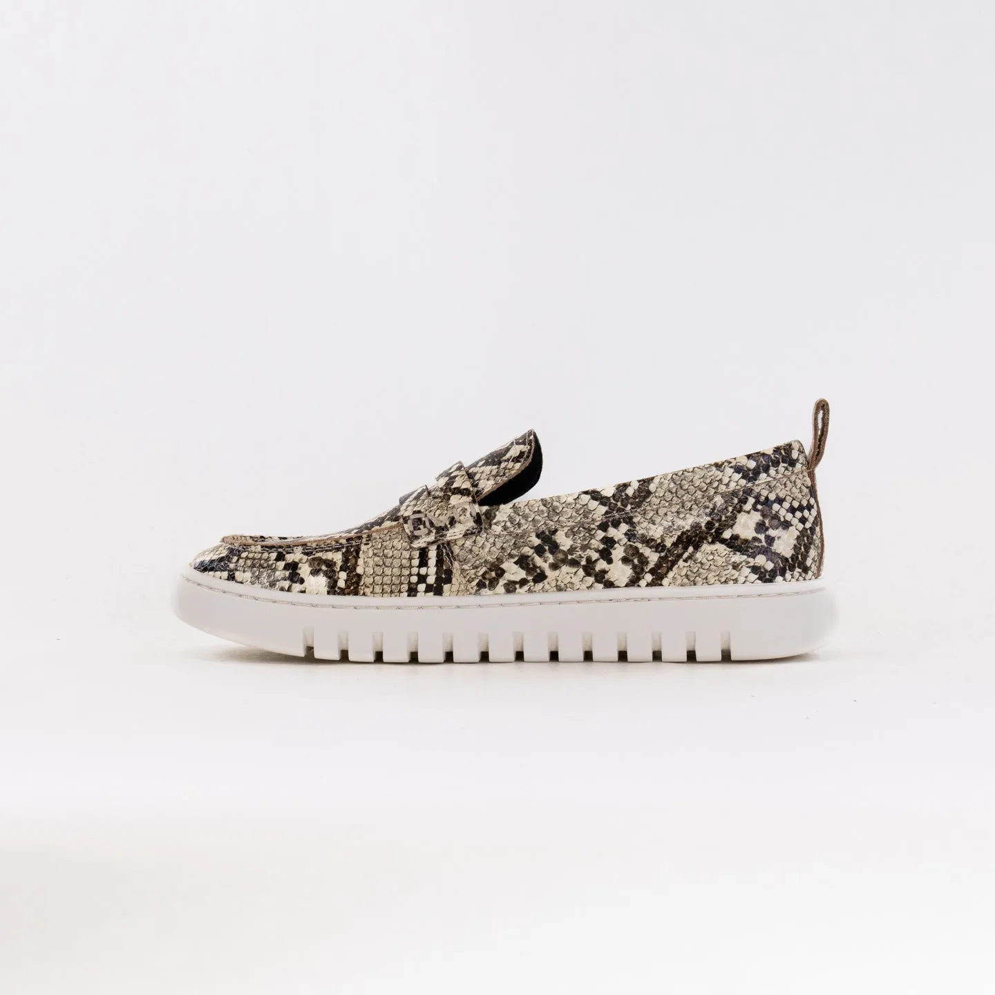 Vionic Uptown Loafer (Women's) - Ivory Multi vent system