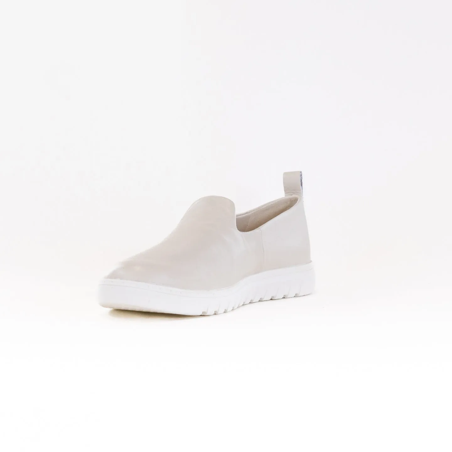Vionic Uptown Willa Slip On Sneaker (Women's) - Creme Leather trail power