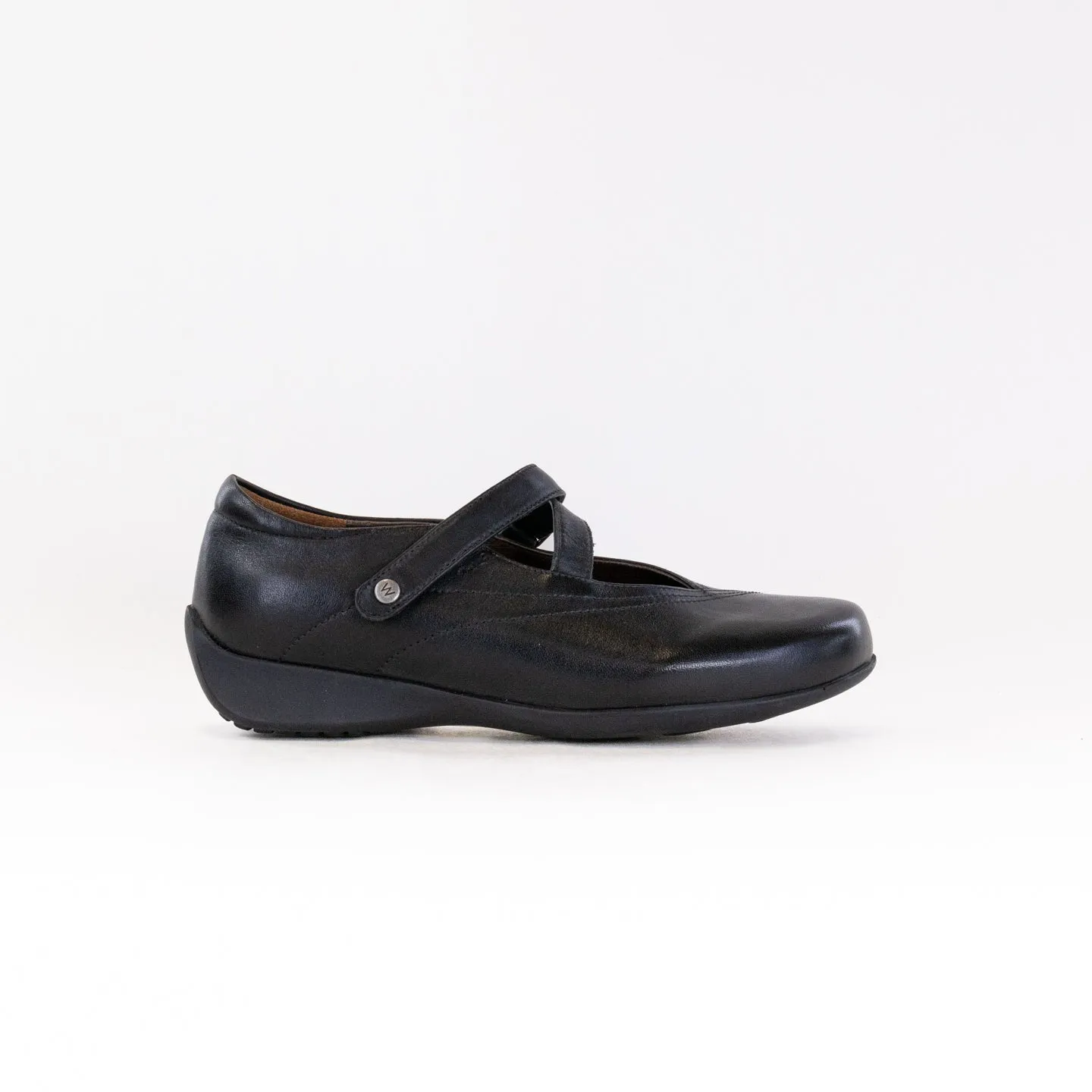Wolky Passion (Women's) - Black Smooth Leather cold resistant