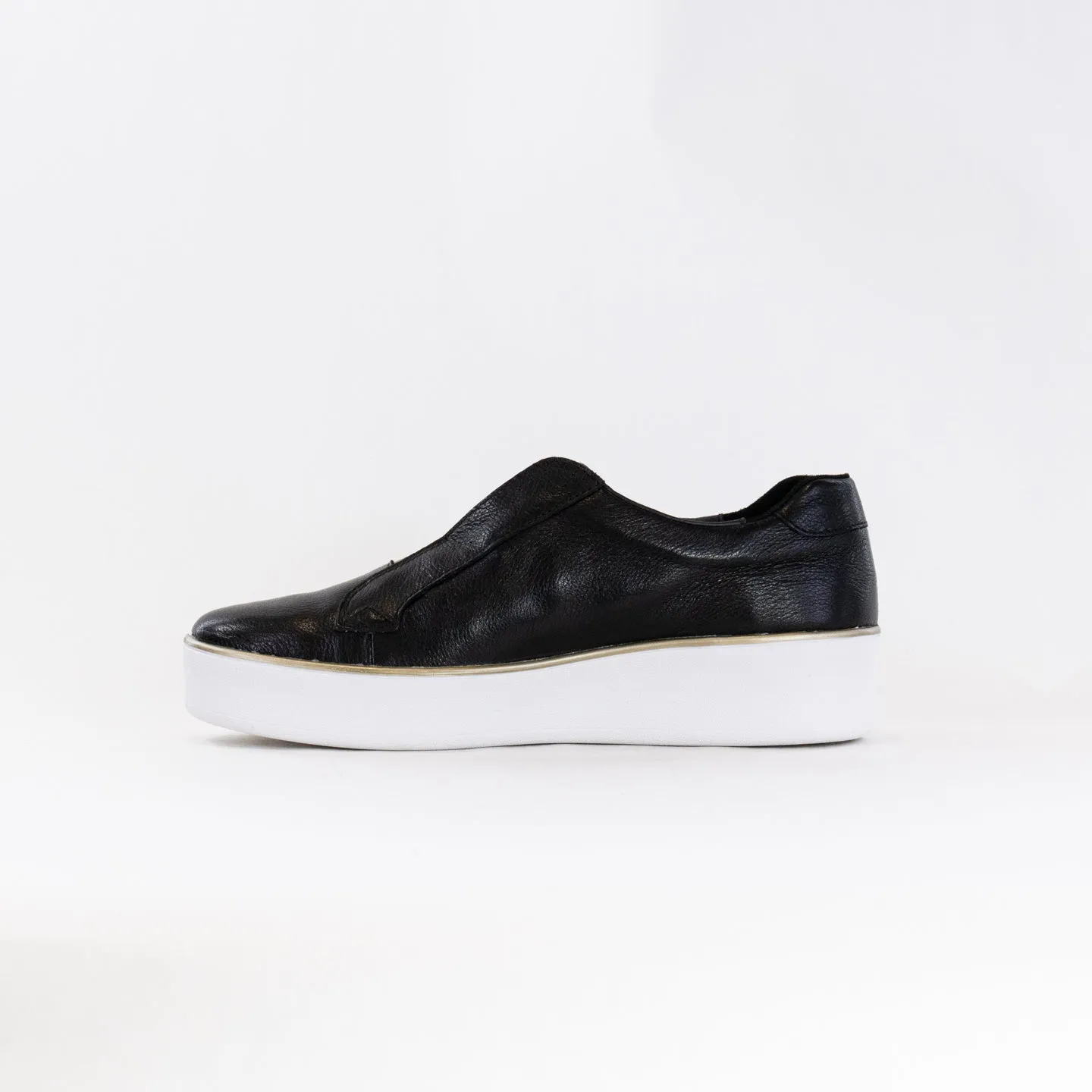 Ziera Zikta (Women's) - Black foot arch