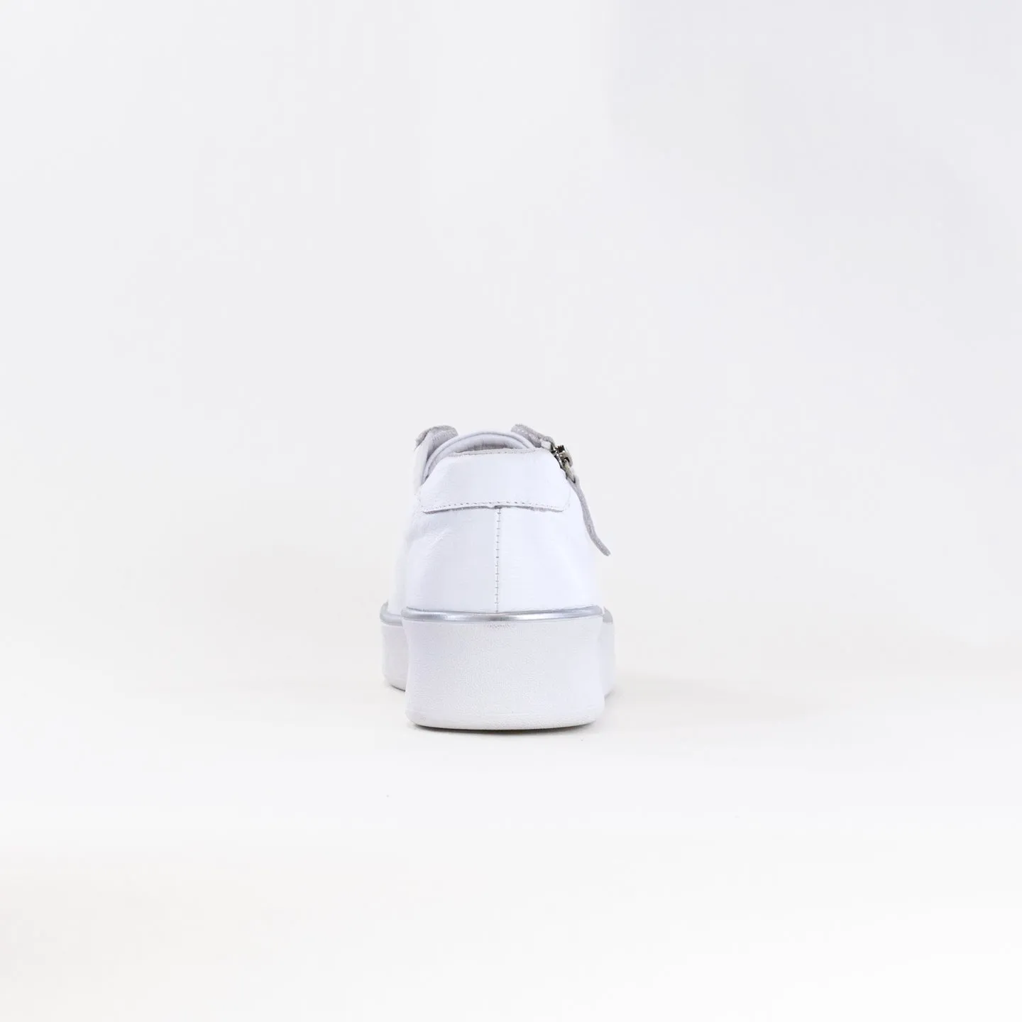Ziera Zikta (Women's) - White flexible gear
